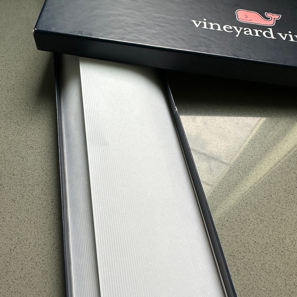 Vineyard Vines 50 Tie - Picture 5 of 5